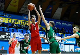 Το πρώτο επαγγελματικό καλάθι του 17χρονου Θοδωρή Παυλόπουλου(vid)