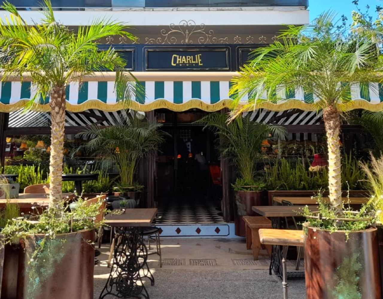 CHARLIE GLYFADA