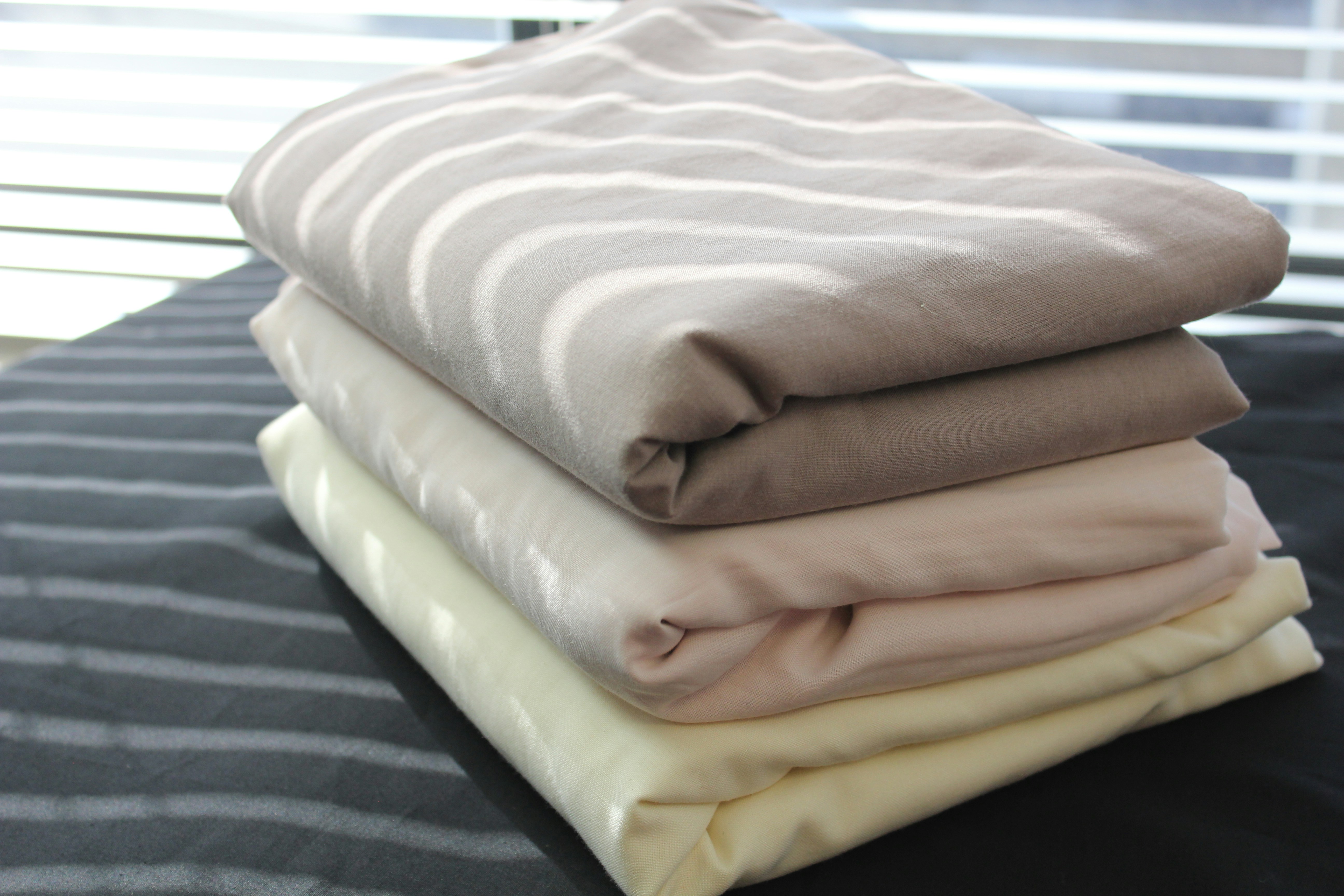 Weighted Blankets: Science-Backed Ways They Improve Sleep